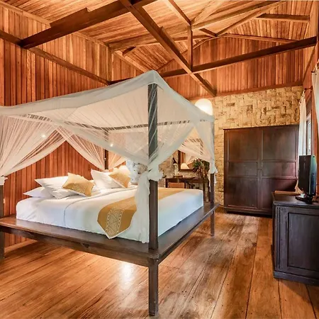 Siladen Resort & Spa Bunaken Exterior photo